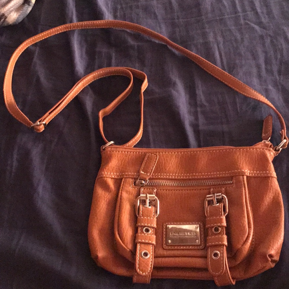 Perfect condition unlisted by Kenneth Cole handbag